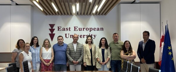 აღმოსავლეთ ევროპის უნივერსიტეტში კოიმბრას უნივერსიტეტის დელეგაციის ვიზიტი