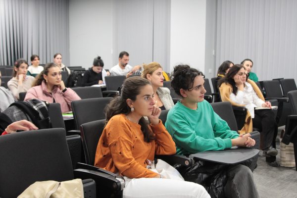 Training on Library Services for EEU Students