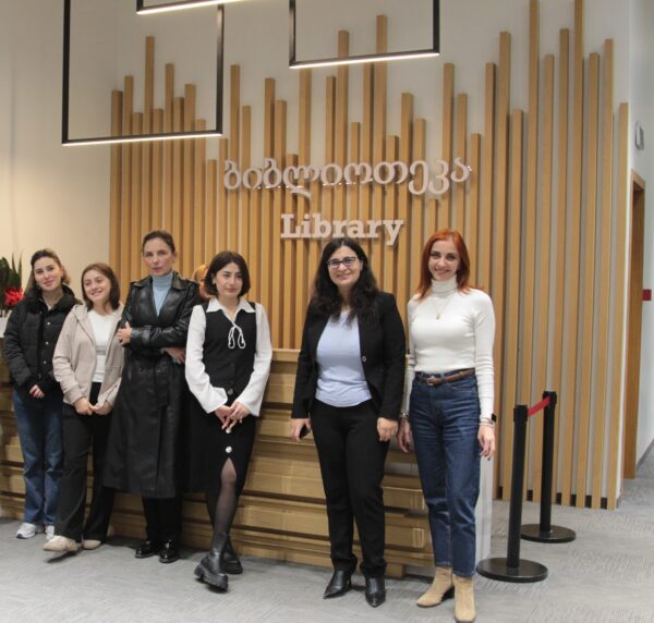 EEU-ს სტუდენტებისთვის საბიბლიოთეკო სერვისების შესახებ ტრენინგი ჩატარდა