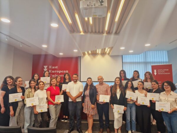 საგანმანათლებლო ექსპერიმენტი Capstone 2.0 ამერიკული სიმულაციური თამაშის ტექნოლოგიისა და ტრადიციული სწავლების მეთოდების შედარებით