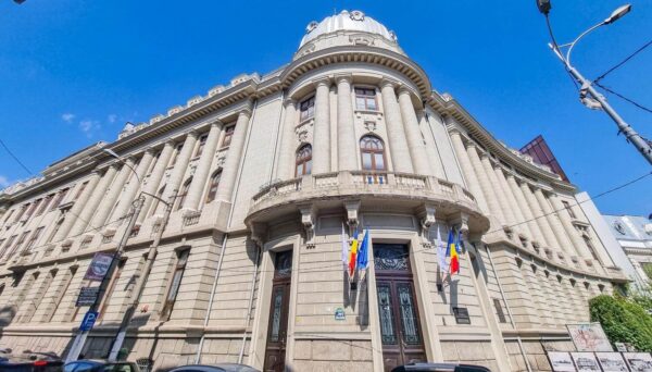 აღმოსავლეთ ევროპის უნივერსიტეტის ბიზნესისა და ინჟინერიის ფაკულტეტის ასოცირებული პროფესორის, პავლე სახანბერიძის ვიზიტი ბუქარესტის ეკონომიკის უნივერსიტეტში (რუმინეთი)